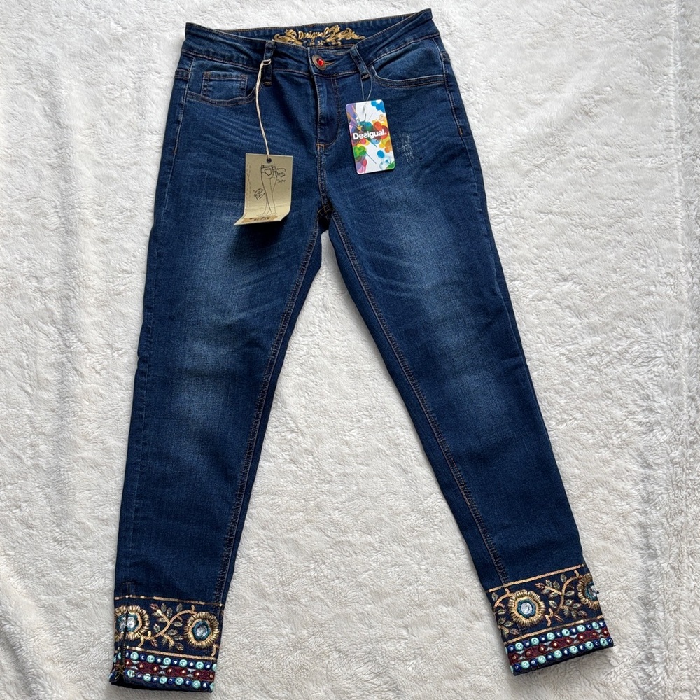 NWT Desigual Dark Wash Embellished Exotic Papping Ankle Jean